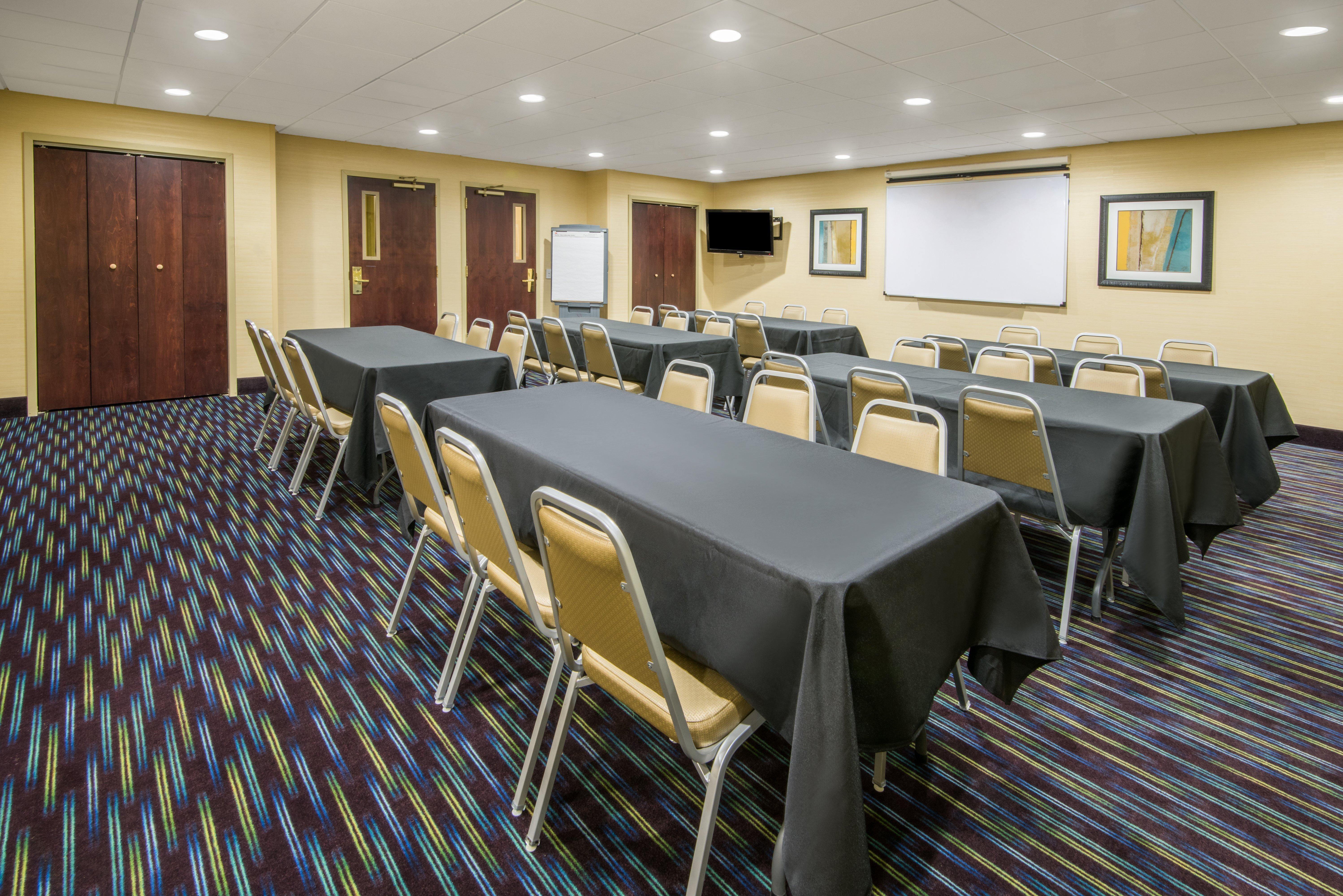 Holiday Inn Express Hotel & Suites Ashland By Ihg Экстерьер фото
