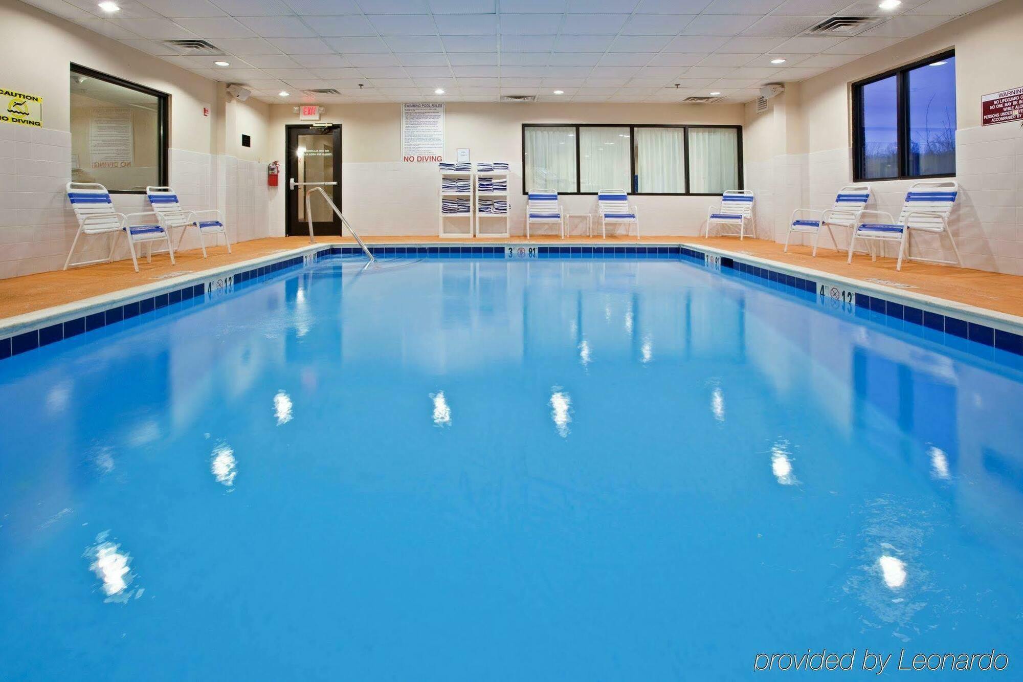 Holiday Inn Express Hotel & Suites Ashland By Ihg Удобства фото