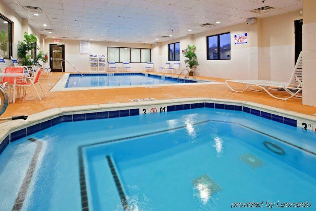 Holiday Inn Express Hotel & Suites Ashland By Ihg Экстерьер фото